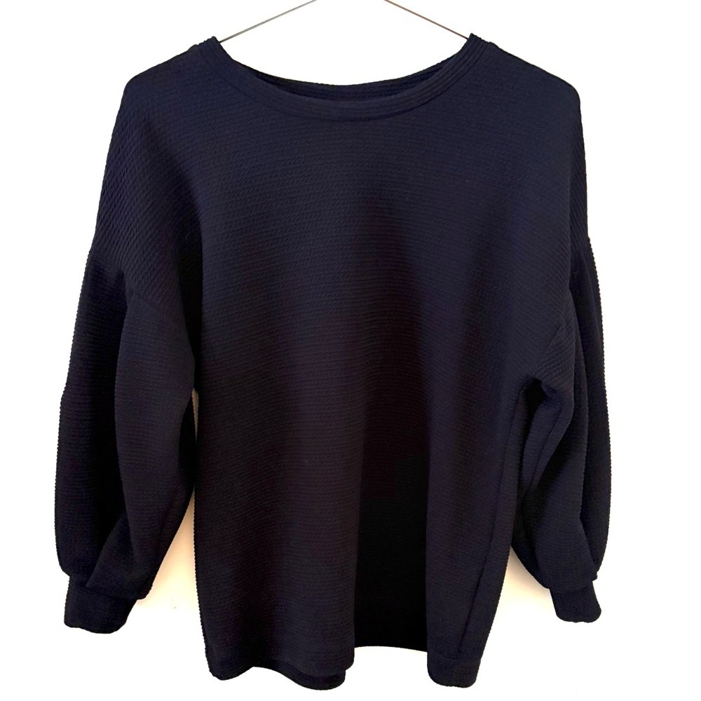 BOBEAU Crewneck Dolman Sleeve Black Textured Knit Pullover